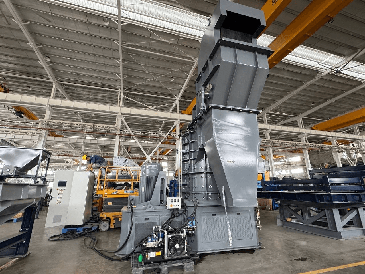 A New Shredder, Taking Shape for Oxford